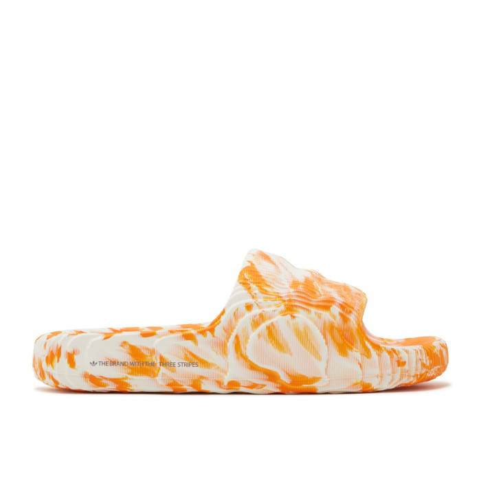 アディダス Adidas 【 Adilette 22 Slides \u0027Bright Orange\u0027 Men Bright Orange/Off White/Bright Orange 】 アディレッタ メンズ orange 橙・オレンジ色 白いこと 白いこと