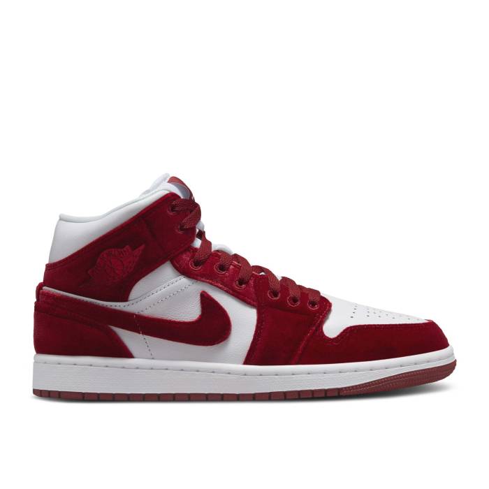 ナイキ エアジョーダン Air Jordan 【 Wmns Jordan 1 Mid \u0027Red Velvet\u0027 Women White/Black/White/Team Red 】 ミッド レディース 白いこと 白いこと 黒いこと 黒いこと Team 野球クラブ Red 赤・赤いこと