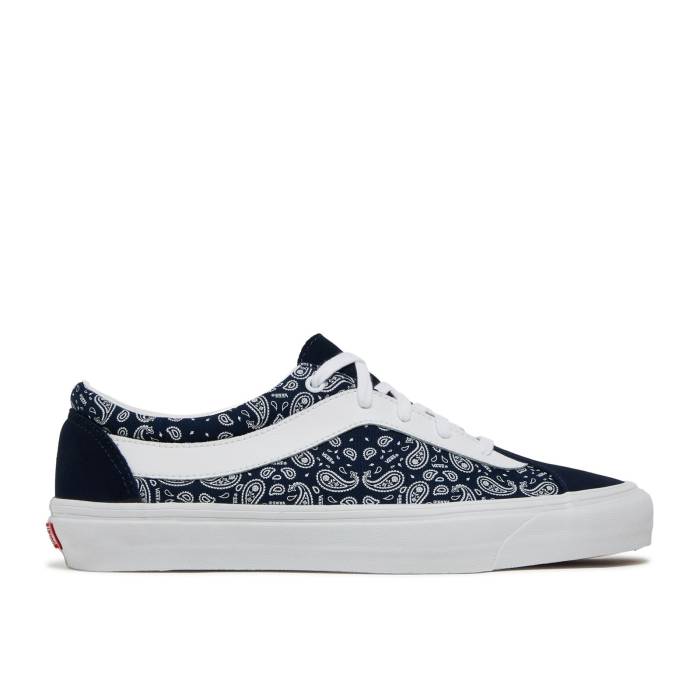 ヴァンズ Vans 【 Bold ニッケル \u0027Bandana - Dress Blues\u0027 Men Dress Blues/True White 】 お召しもの メンズ お召しもの ブルース 白いこと 白いこと