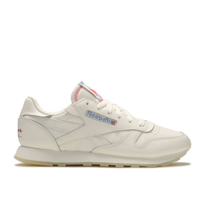 リーボック Reebok 【 Wmns Classic Leather \u0027It\u0027s A Man\u0027s World\u0027 Women White/Chalk/None 】 古典派音楽 なめし革 レディース 白いこと 白いこと