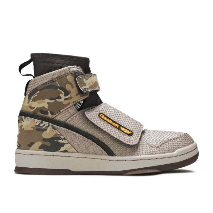 リーボック Reebok 【 U.s.c.m. Bug X Alien Stomper 40Th Anniversary Men Light Sand/Black/Sand Stone 】 スタンパー メンズ 砂色・サンド 黒色 ブラック