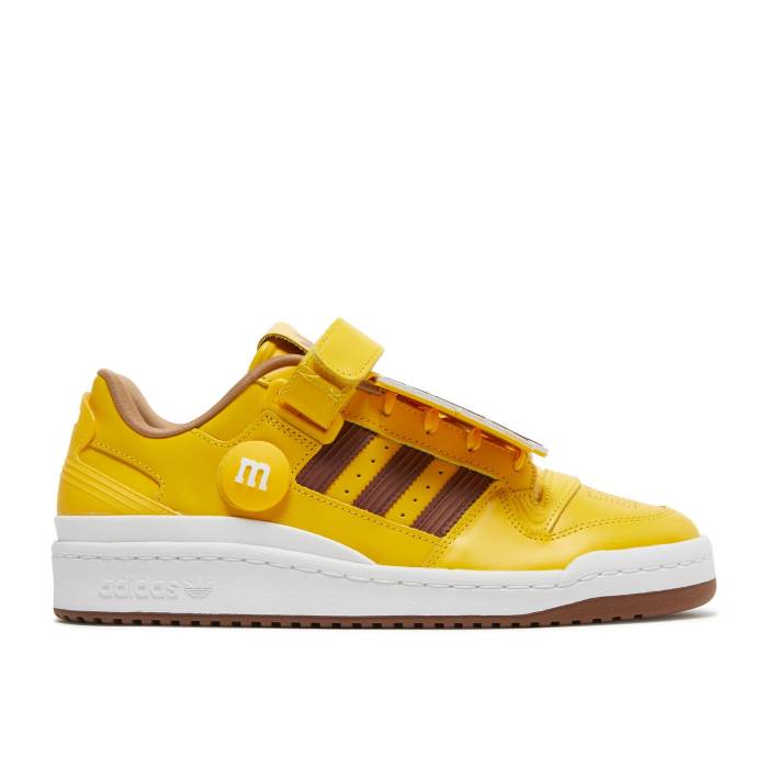 アディダス Adidas 【 M\u0026M’s X Forum \u002784 Low \u0027Peanut\u0027 Men Equipment Yellow/Cloud White/Dark Brown 】 討論会 メンズ yellow 黄味がかった・黄色 白いこと 白いこと 赤銅色 赤銅色