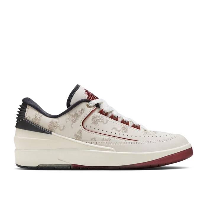 ナイキ エアジョーダン Air Jordan 【 Wmns Jordan 2 Retro Low \u0027Year Of The Dragon\u0027 Women Sail/Cedar/Dark Smoke Grey 】 レトロ レディース 薄墨色 薄墨色