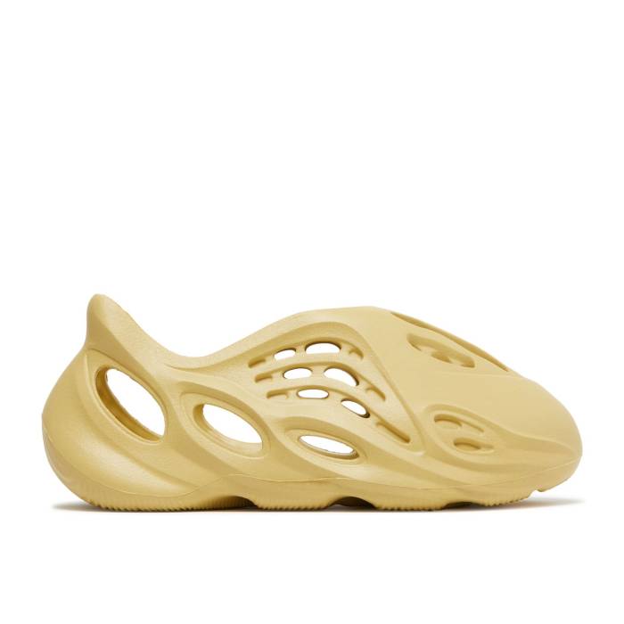 アディダス Adidas 【 Yeezy Foam Runner Kids \u0027Sulfur\u0027 Youth Sulfur/Sulfur/Sulfur 】 御坊っちゃん キッズ