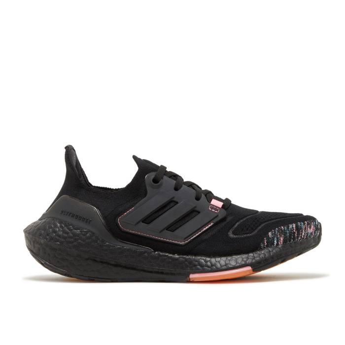 アディダス Adidas 【 Wmns Ultraboost 22 \u0027Black Beam Pink\u0027 Women Core Black/Core Black/Beam Pink 】 レディース 中核グループ 黒いこと 黒いこと pink さくら色