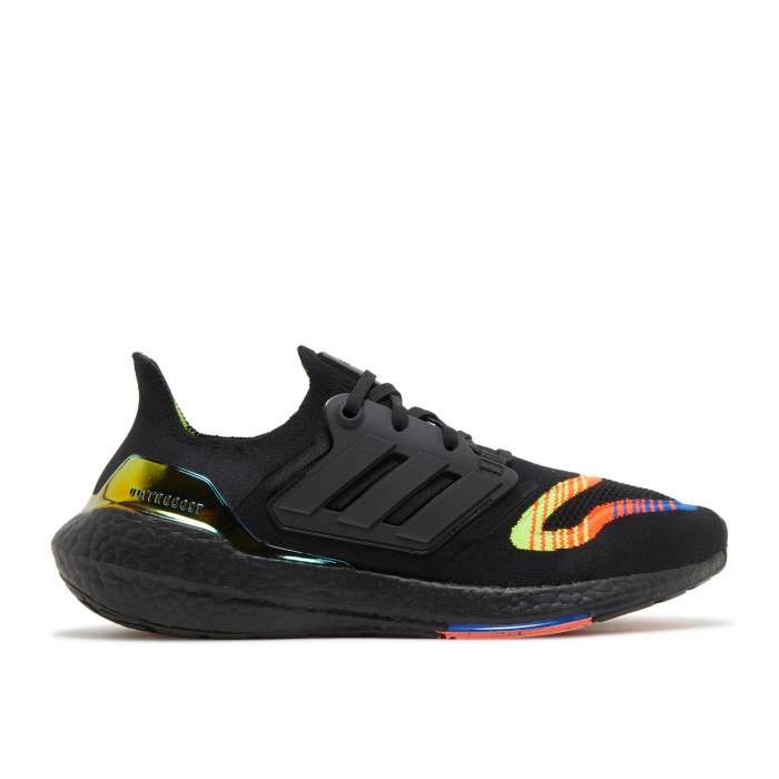 アディダス Adidas 【 Ultraboost 22 \u0027Linear Energy Black\u0027 Men Core Black/Core Black/Power Blue 】 活動力 メンズ 中核グループ 黒いこと 黒いこと Power 力強さ 青み 青色