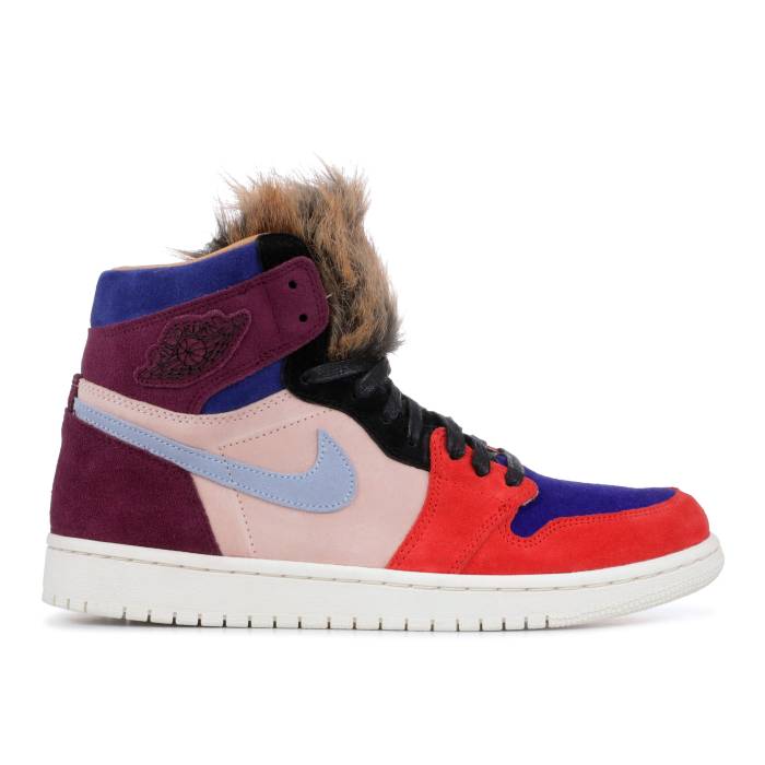 ナイキ エアジョーダン Air Jordan 【 Aleali May X Wmns Jordan 1 Retro High \u0027Court Lux\u0027 Women Core Bordeaux/Sunset Tint-Rush Red-Light Armory Blue 】 レトロ ご機嫌 レディース 中核グループ 青味 青み