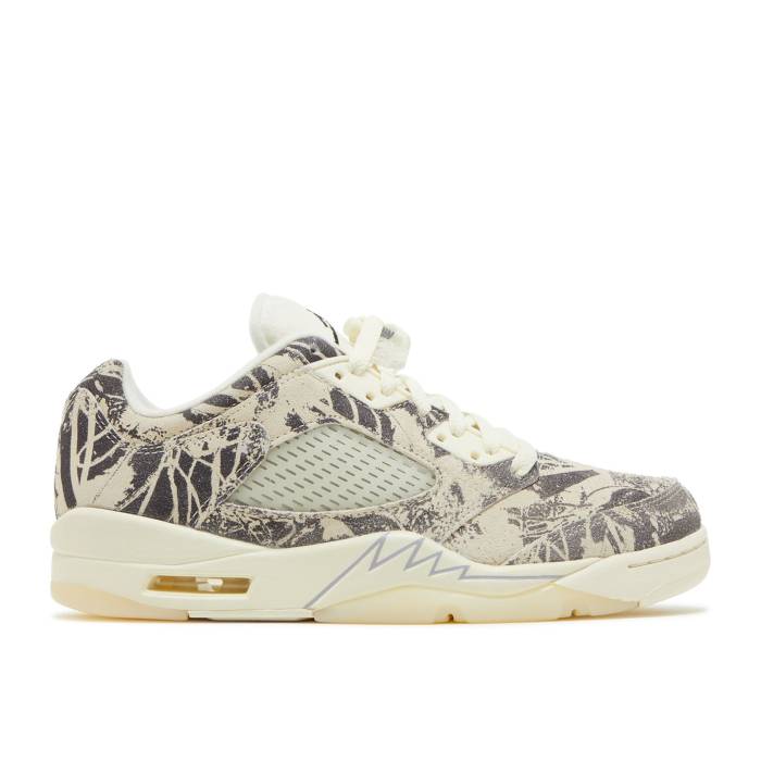 ナイキ エアジョーダン Air Jordan 【 Wmns Jordan 5 Retro Low \u0027Expression\u0027 Women Coconut Milk/Black/White 】 レトロ レディース 黒いこと 黒いこと 白いこと 白いこと