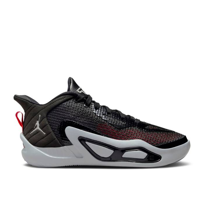 ナイキ エアジョーダン Air Jordan 【 Jordan Tatum 1 ガウス \u0027Old School\u0027 Youth Black/Metallic Silver/Wolf Grey/Anthracite/Siren Red 】 御坊っちゃん キッズ 黒いこと 黒いこと Silver しろがね色・しろがね色 薄墨色 薄墨色 Red 赤・赤いこと