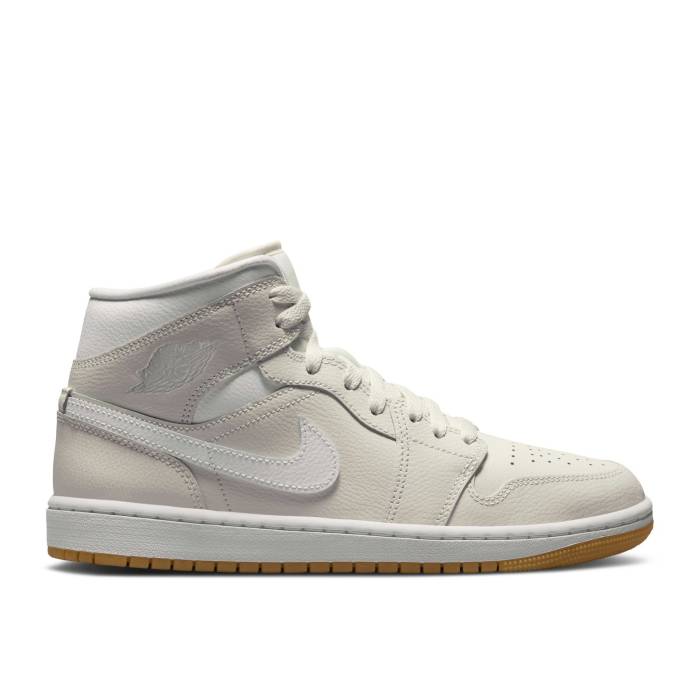 ナイキ エアジョーダン Air Jordan 【 Wmns Jordan 1 Mid \u0027Phantom Gum\u0027 Women Phantom/Gum Light Brown/White 】 ミッド レディース 赤銅色 赤銅色 白いこと 白いこと