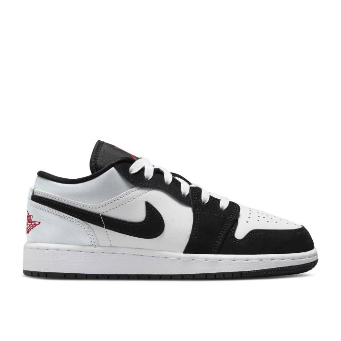 ナイキ エアジョーダン Air Jordan 【 Jordan 1 Low ガウス \u0027Panda Toe\u0027 Youth White/Fire Red/Black/Matte Silver 】 御坊っちゃん キッズ 白いこと 白いこと 火の手 Red 赤・赤いこと 黒いこと 黒いこと Silver しろがね色・しろがね色