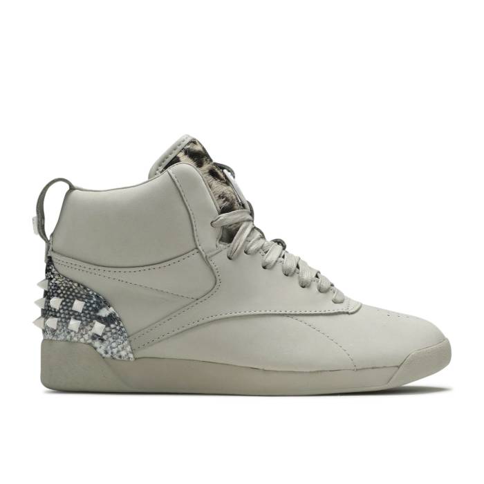 リーボック Reebok 【 Wonder Woman 1984 X Wmns Freestyle Hi \u0027Cheetah\u0027 Women Shady Grey/Shady Grey/Fearless Purple 】 無償性表現スタイル レディース 薄墨色 薄墨色 Purple 紫・パープル