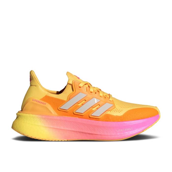 アディダス Adidas 【 Wmns Ultraboost 5 \u0027Spark Pink\u0027 Women Spark/Zero Metallic/Spark 】 レディース 無し
