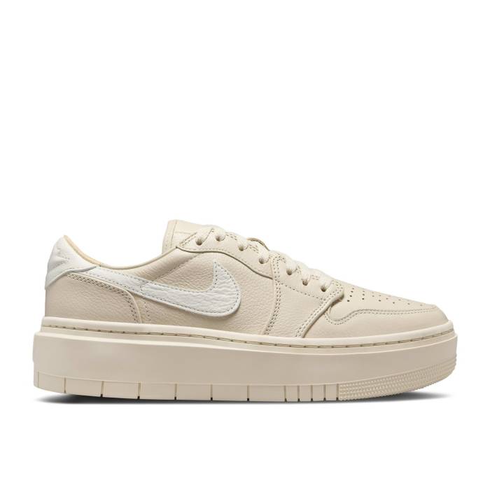 ナイキ エアジョーダン Air Jordan 【 Wmns Jordan 1 Elevate Low \u0027Legend Light Brown\u0027 Women Legend Light Brown/White Onyx/Sail 】 レディース Legend 先祖伝承 赤銅色 赤銅色 白いこと 白いこと