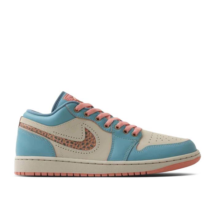 ナイキ エアジョーダン Air Jordan 【 Jordan 1 Low Se omos Eternos Men Denim Turquoise/Smokey Blue/Red Stardust/Light Stone/Denim Turquoise/Light Stone 】 メンズ デニム 青色 ブルー Red 赤・レッド