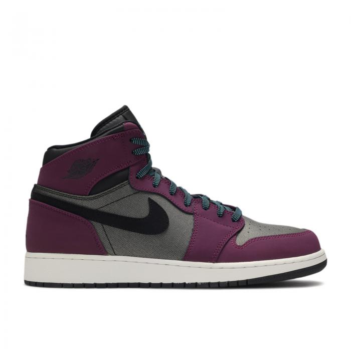 【 AIR JORDAN JORDAN 1 RETRO HIGH GG 'MULBERRY' / MULBERRY DARK GREY BLACK 】 ナイキ ハイ 灰色 グレー 黒色 ブラック エアジョーダン ジュニア キッズ ベビー マタニティ スニーカー|スニケス