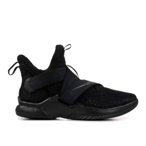 【 NIKE LEBRON SOLDIER 12 'ZERO DARK THIRTY' / BLACK BLACK BLACK 】 レブロン ソルジャー 黒色 ブラック スニーカー メンズ ナイキ