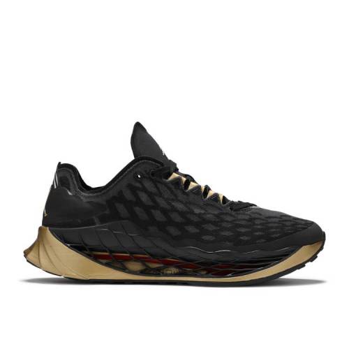 【 AIR JORDAN JORDAN ZOOM TRUNNER ULTIMATE 'BLACK METALLIC GOLD' / BLACK RED ORBIT METALLIC GOLD 】 ナイキ ズーム アルティメイト 黒色 ブラック 赤 レッド ゴールド エアジョーダン スニーカー メンズ