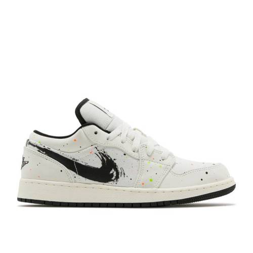 【 AIR JORDAN JORDAN 1 LOW SE GS 'PAINT SPLATTER' / SAIL BLACK TOTAL ORANGE 】 ナイキ 黒色 ブラック 橙 オレンジ エアジョーダン ジュニア キッズ ベビー マタニティ スニーカー｜スニケス
