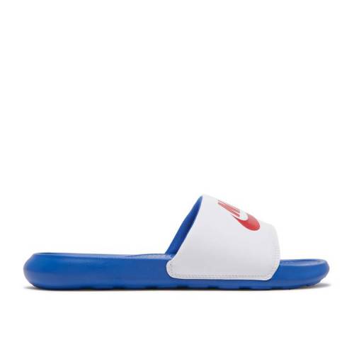 【 NIKE VICTORI ONE SLIDE 'GAME ROYAL UNIVERSITY RED' / WHITE UNIVERSITY RED GAME ROYAL 】 サンダル 白色 ホワイト 赤 レッド ゲーム 'ゲームロイヤル 青 ブルー ゲームロイヤル スニーカー メンズ ナイキ｜スニケス