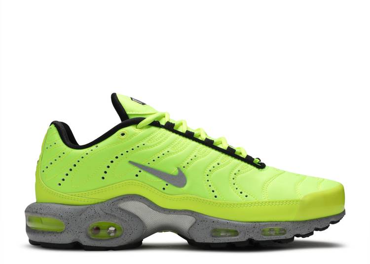 【 NIKE AIR MAX PLUS PREMIUM \u0027FULL VOLT\u0027 / FULL VOLT MATTE SILVER 】 マックス 割り増し金 しろがね色 しろがね色 エアマックスプラス スニーカー メンズ ナイキ