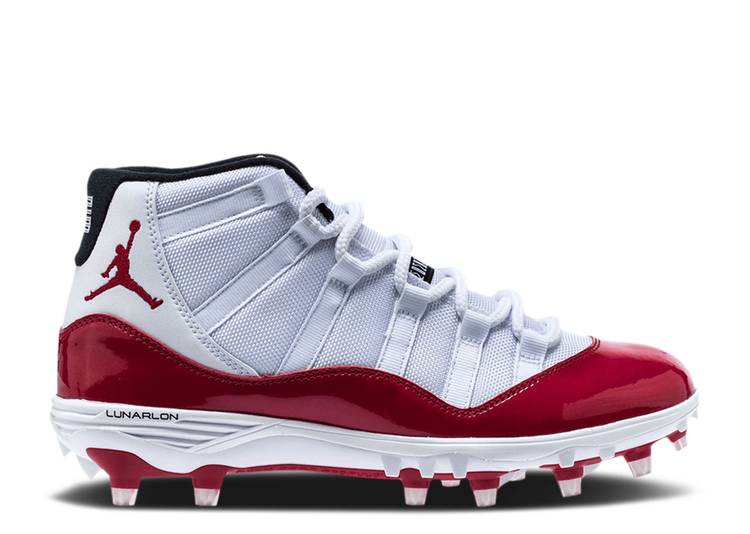 【 AIR JORDAN JORDAN 11 RETRO CLEAT 'GYM RED' / WHITE GYM RED GYM RED BLACK 】 ナイキ 白色 ホワイト 赤 レッド 黒色 ブラック エアジョーダン スニーカー メンズ｜スニケス