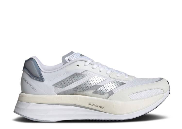 【 ADIDAS WMNS ADIZERO BOSTON 10 WHITE SILVER METALLIC / CLOUD WHITE SILVER METALLIC HALO 】 アディダス アディゼロ ボストン 銀色 シルバー 白色 ホワイト スニーカー レディース