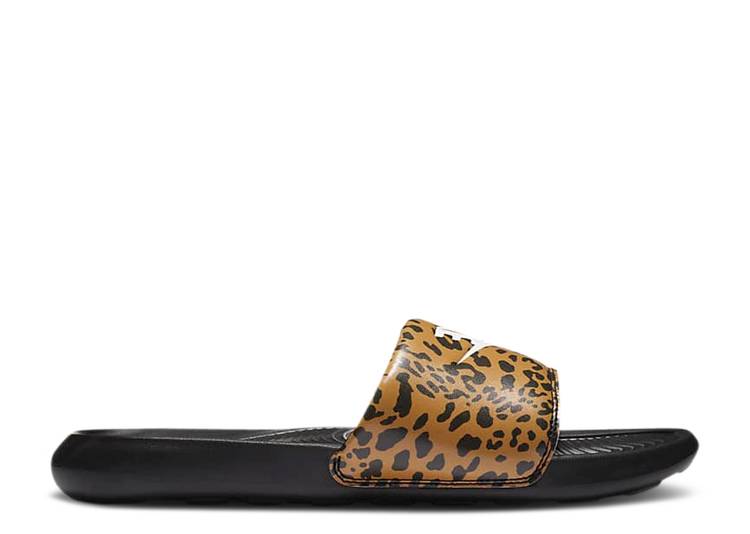 【 NIKE WMNS VICTORI ONE PRINTED SLIDE \u0027CHEETAH PRINT\u0027 / CHUTNEY BLACK WHITE 】 サンダル 黒いこと 黒いこと 白いこと 白いこと スニーカー レディース ナイキ