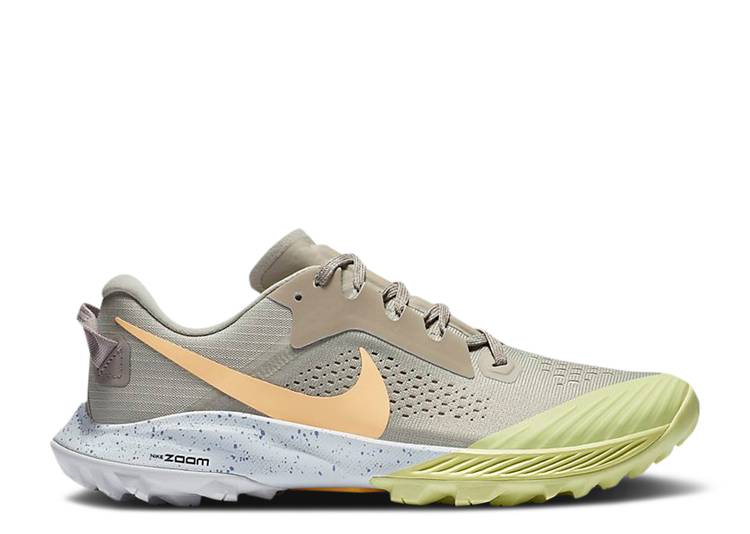 【 NIKE WMNS AIR ZOOM TERRA KIGER 6 'STONE LIMELIGHT' / STONE ENIGMA STONE LIMELIGHT 】 ズーム スニーカー レディース ナイキ｜スニケス