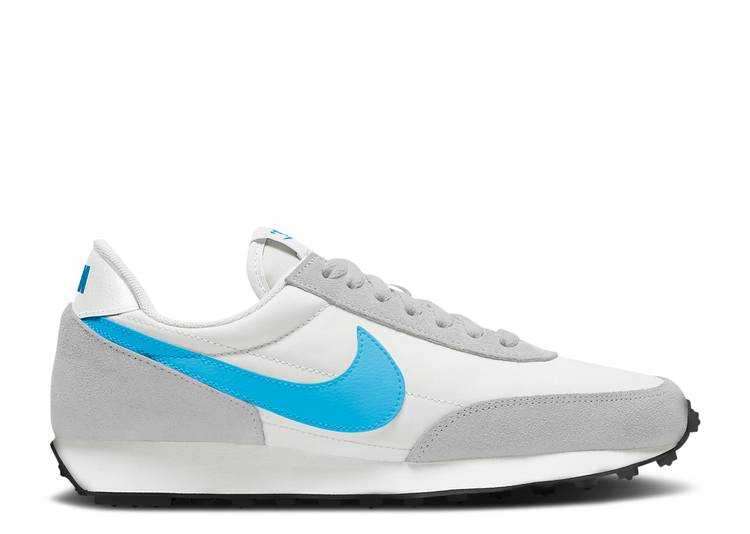 【 NIKE WMNS DAYBREAK 'VAST GREY BLUE FURY' / VAST GREY SUMMIT WHITE WHITE 】 灰色 グレー 青色 ブルー 白色 ホワイト スニーカー レディース ナイキ