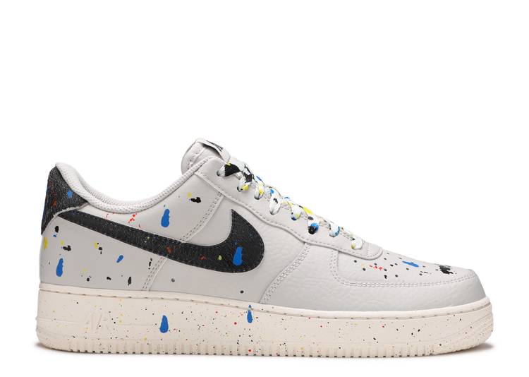 【 NIKE AIR FORCE 1 '07 LV8 'PAINT SPLATTER - LIGHT BONE' / LIGHT BONE BLACK SAIL 】 黒色 ブラック エアフォース スニーカー メンズ ナイキ|スニケス