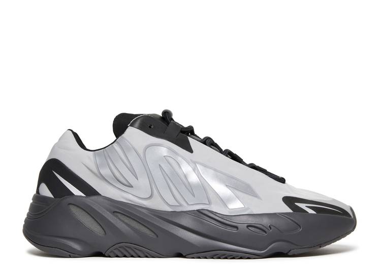 【 ADIDAS YEEZY BOOST 700 MNVN 'METALLIC' / METALLIC METALLIC METALLIC 】 アディダス ブースト スニーカー メンズ｜スニケス