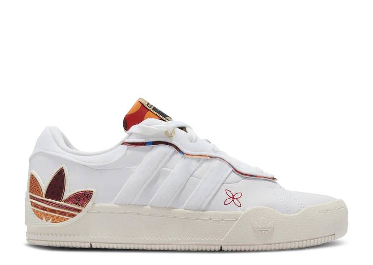 【 ADIDAS WMNS REY GALLE \u0027CHINESE NEW YEAR\u0027 / FOOTWEAR WHITE WHITE METALLIC 】 アディダス 白いこと 白いこと スニーカー レディース
