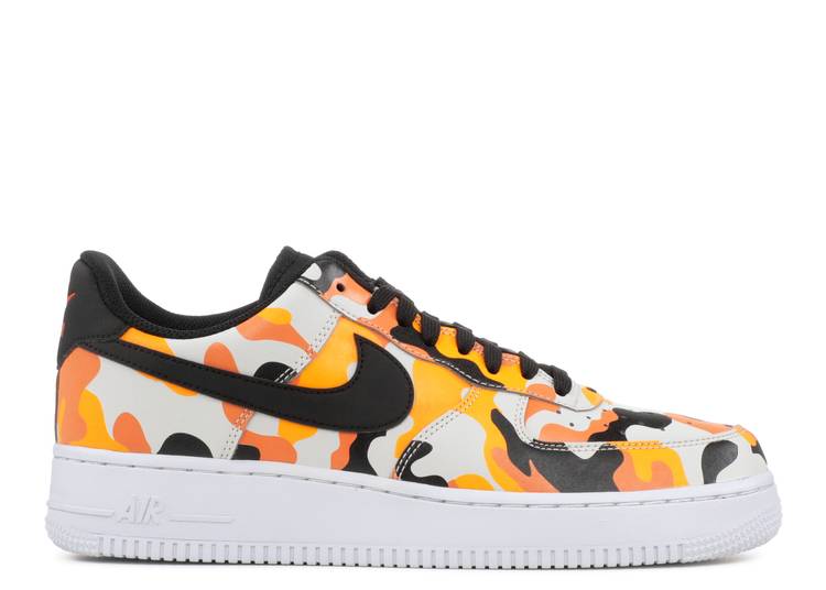 【 NIKE AIR FORCE 1 07 LV8 'ORANGE CAMO' / ORANGE CAMO BLACK 】 橙 オレンジ カモ柄 黒色 ブラック エアフォース スニーカー メンズ ナイキ