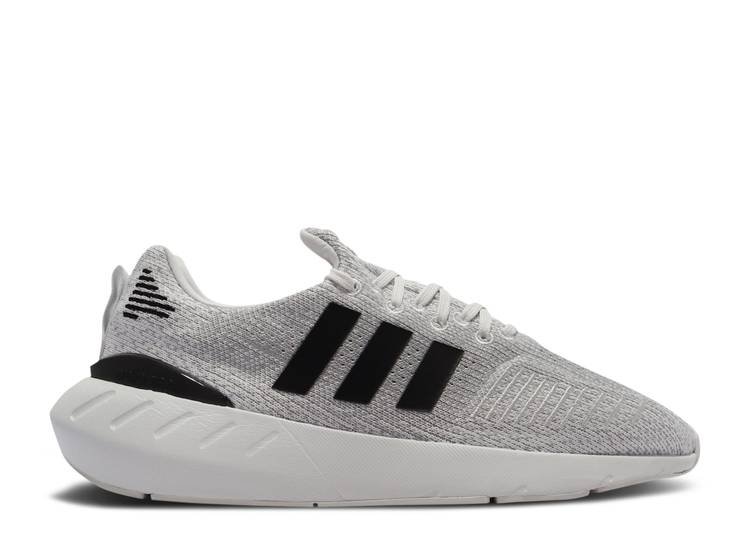 【 ADIDAS WMNS SWIFT RUN 22 \u0027CRYSTAL WHITE\u0027 / CRYSTAL WHITE CORE BLACK GREY 】 アディダス 幽客 白いこと 白いこと 中核グループ 黒いこと 黒いこと 薄墨色 薄墨色 スニーカー レディース