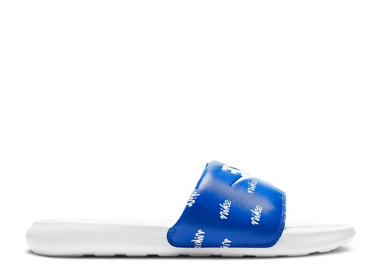 【 NIKE VICTORI ONE PRINTED SLIDE \u0027ALL-OVER PRINT\u0027 / GAME ROYAL WHITE WHITE 】 サンダル 競り合い 白いこと 白いこと \u0027ALLOVER 競り合いロイヤル 青 青味 スニーカー メンズ ナイキ