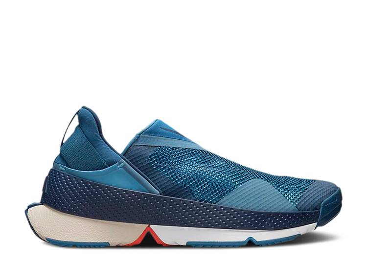 【 NIKE GO FLYEASE COURT BLUE / COURT BLUE DUTCH BLUE WHITE 】 コート 青色 ブルー 白色 ホワイト スニーカー メンズ ナイキ
