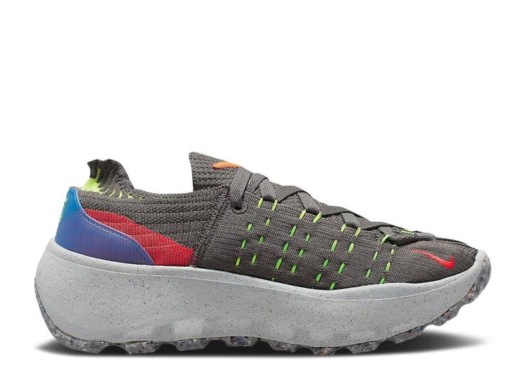 【 NIKE WMNS SPACE HIPPIE 04 CAVE STONE / CAVE STONE TOTAL ORANGE PHOTO 】 橙 オレンジ スニーカー レディース ナイキ