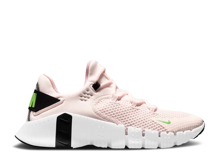 【 NIKE WMNS FREE METCON 4 \u0027LIGHT SOFT PINK\u0027 / LIGHT SOFT PINK WHITE BLACK 】 無償性 さくら色 白いこと 白いこと 黒いこと 黒いこと スニーカー レディース ナイキ
