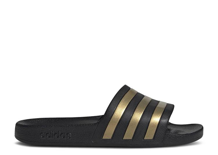 【 ADIDAS ADILETTE AQUA SLIDES \u0027BLACK GOLD METALLIC\u0027 / CORE BLACK GOLD METALLIC CORE 】 アディダス アディレッタ アクア ゴールド 中核グループ 黒いこと 黒いこと スニーカー メンズ スニーカー-靴-メンズ靴