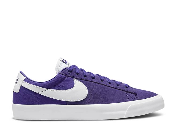 【 NIKE ZOOM BLAZER LOW PRO GT SB \u0027COURT PURPLE\u0027 / COURT PURPLE COURT PURPLE WHITE 】 望遠レンズ ブレイザー 労働者階級 エスビー 厚地の外套 紫 パープル 白いこと 白いこと スニーカー メンズ ナイキ