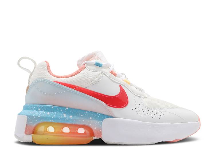 【 NIKE WMNS AIR MAX VERONA \u0027THE FUTURE IS IN THE AIR\u0027 / SAIL INFRARED WHITE CITRON PULSE 】 マックス 白いこと 白いこと エア湖マックス スニーカー レディース ナイキ