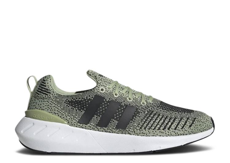 【 ADIDAS SWIFT RUN 22 MAGIC LIME / MAGIC LIME CORE BLACK CLOUD 】 アディダス ラン マジック ライム コア 黒色 ブラック スニーカー メンズ