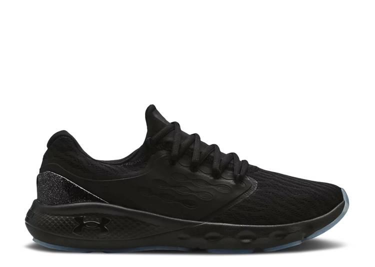 【 UNDER ARMOUR CHARGED VANTAGE 2E WIDE 'BLACK' / BLACK 】 黒色 ブラック アンダーアーマー スニーカー メンズ|スニケス