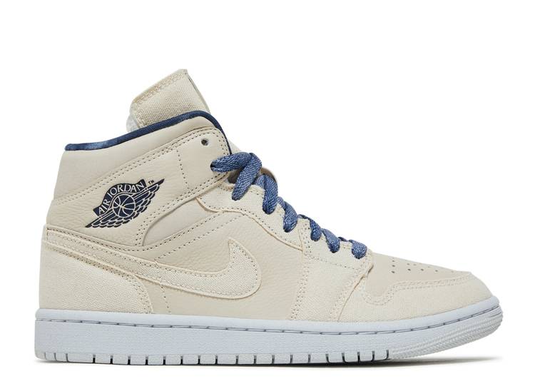 【 AIR JORDAN WMNS JORDAN 1 MID SE \u0027SANDDRIFT\u0027 / SUMMIT WHITE MIDNIGHT NAVY 】 ナイキ ミッド 白いこと 白いこと 紺色 米国海軍 エアジョーダン スニーカー レディース