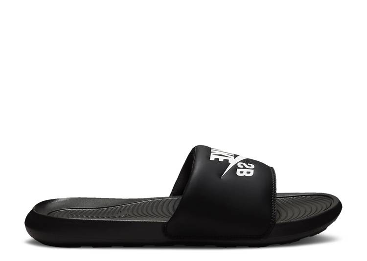【 NIKE VICTORI ONE SLIDE 'BLACK WHITE' / BLACK BLACK WHITE 】 サンダル 黒色 ブラック 白色 ホワイト スニーカー メンズ ナイキ｜スニケス