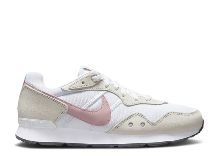 【 NIKE WMNS RUNNER WIDE \u0027WHITE PINK GLAZE\u0027 / WHITE PINK GLAZE PLATINUM 】 さくら色 白いこと 白いこと プラチナム スニーカー レディース ナイキ