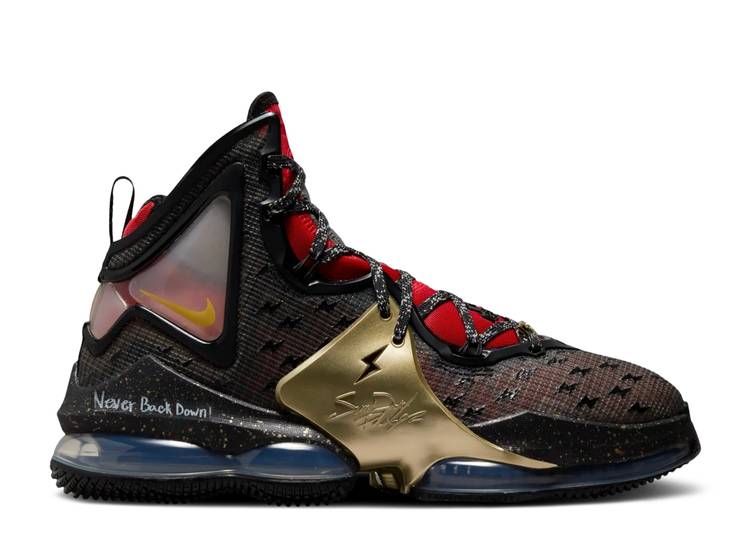 シューズ(男性用) Nike LeBron 16 I'm King 楽天市場】【 NIKE LEBRON 16 'I'M KING' / BLACK METALLIC GOLD