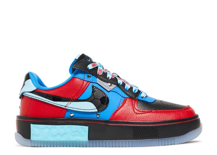 【 NIKE WMNS AIR FORCE 1 FONTANKA 'DOERNBECHER' / 4 30 22 】 エアフォース スニーカー レディース ナイキ