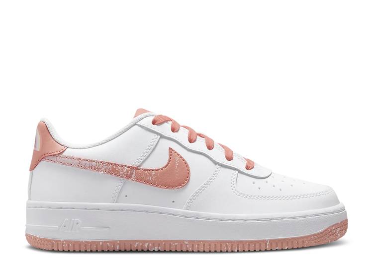 【 NIKE AIR FORCE 1 LV8 GS 'WHITE LIGHT MADDER ROOT SPECKLED' / WHITE AURA LIGHT MADDER ROOT 】 白色 ホワイト オーラ エアフォース ジュニア キッズ ベビー マタニティ スニーカー ナイキ｜スニケス